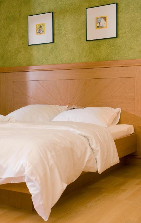 Hotel Neustifter Poysdorf Rom bilde