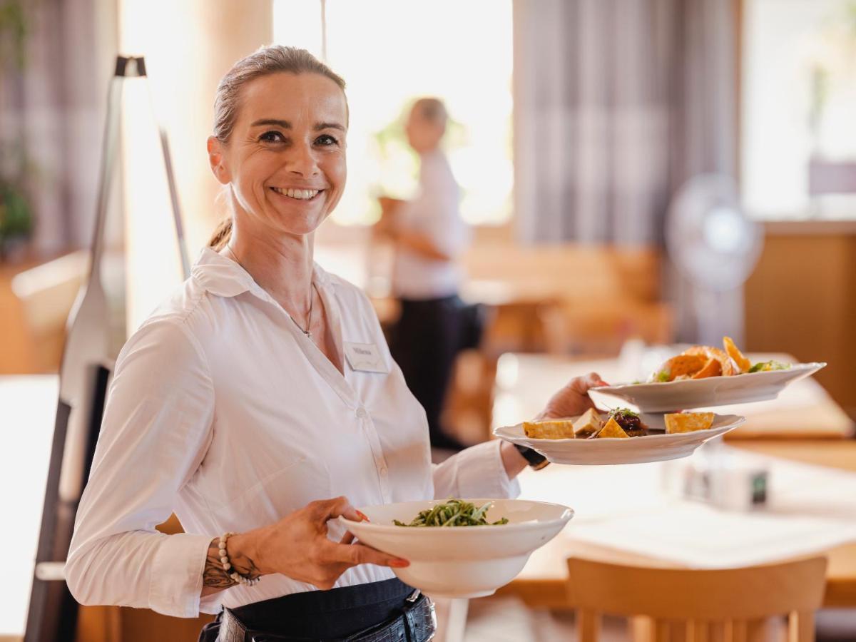 Hotel Neustifter Poysdorf Eksteriør bilde